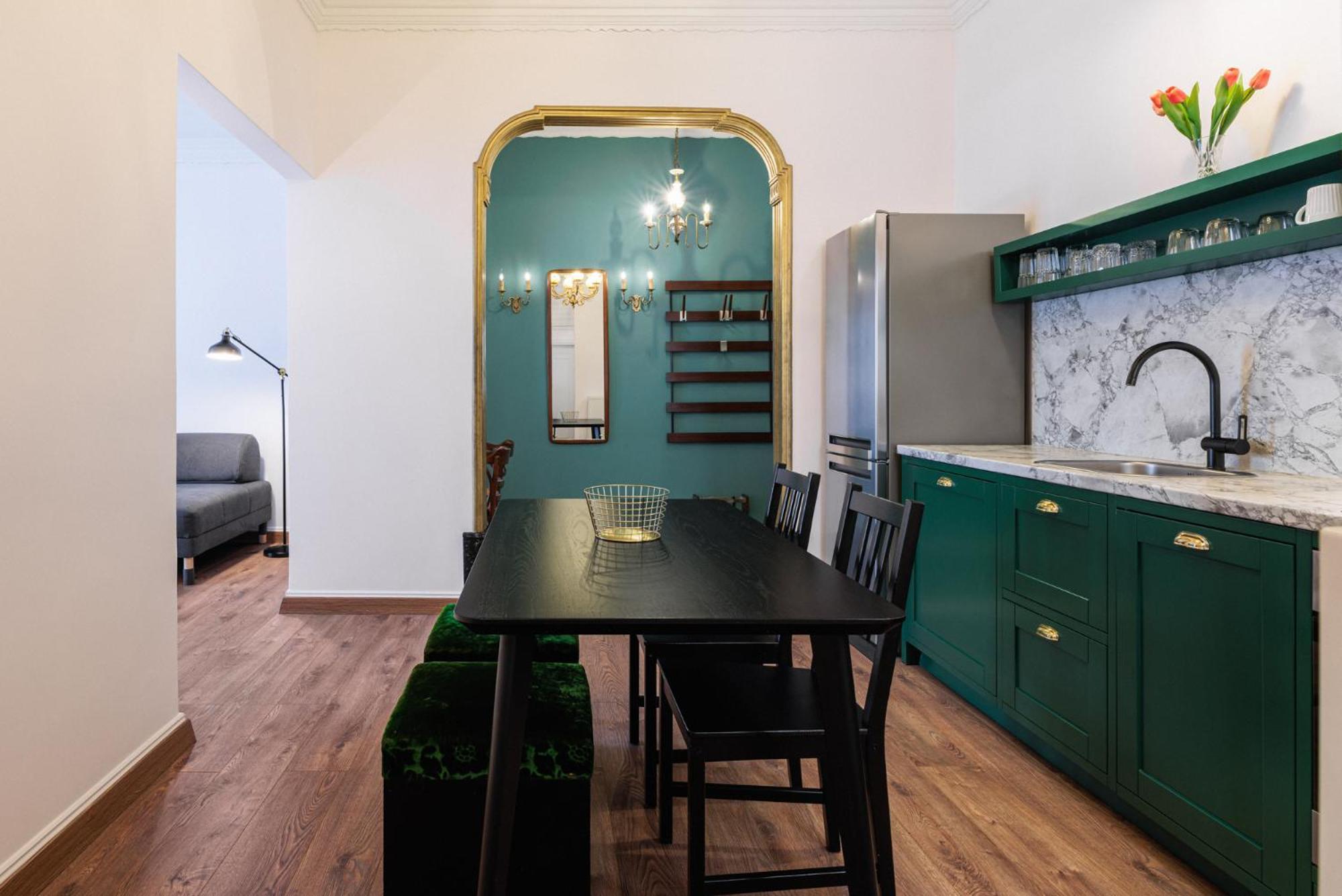 F & B Collection - Lux & Artdeco * Thessaloniki